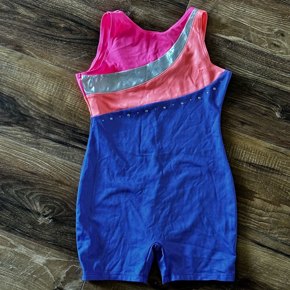 Circo size 6 romper